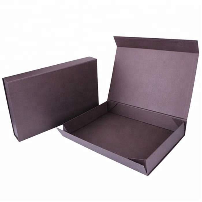 Custom Flip-Top Boxes with Magnetic Catch – Effective Packaging Boxes