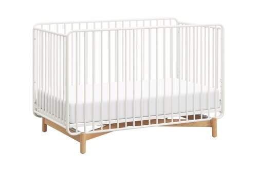 Get the Baby Crib and Changing Table Set You Need