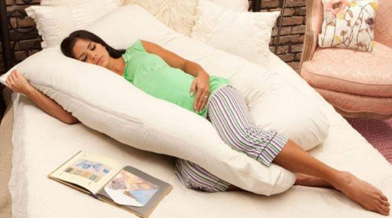Advantages Of Using Body Pillows During Pregnancy